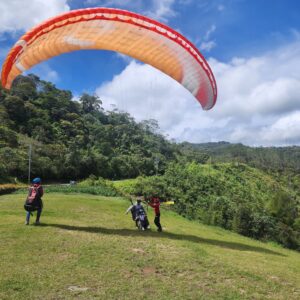 parapente take off